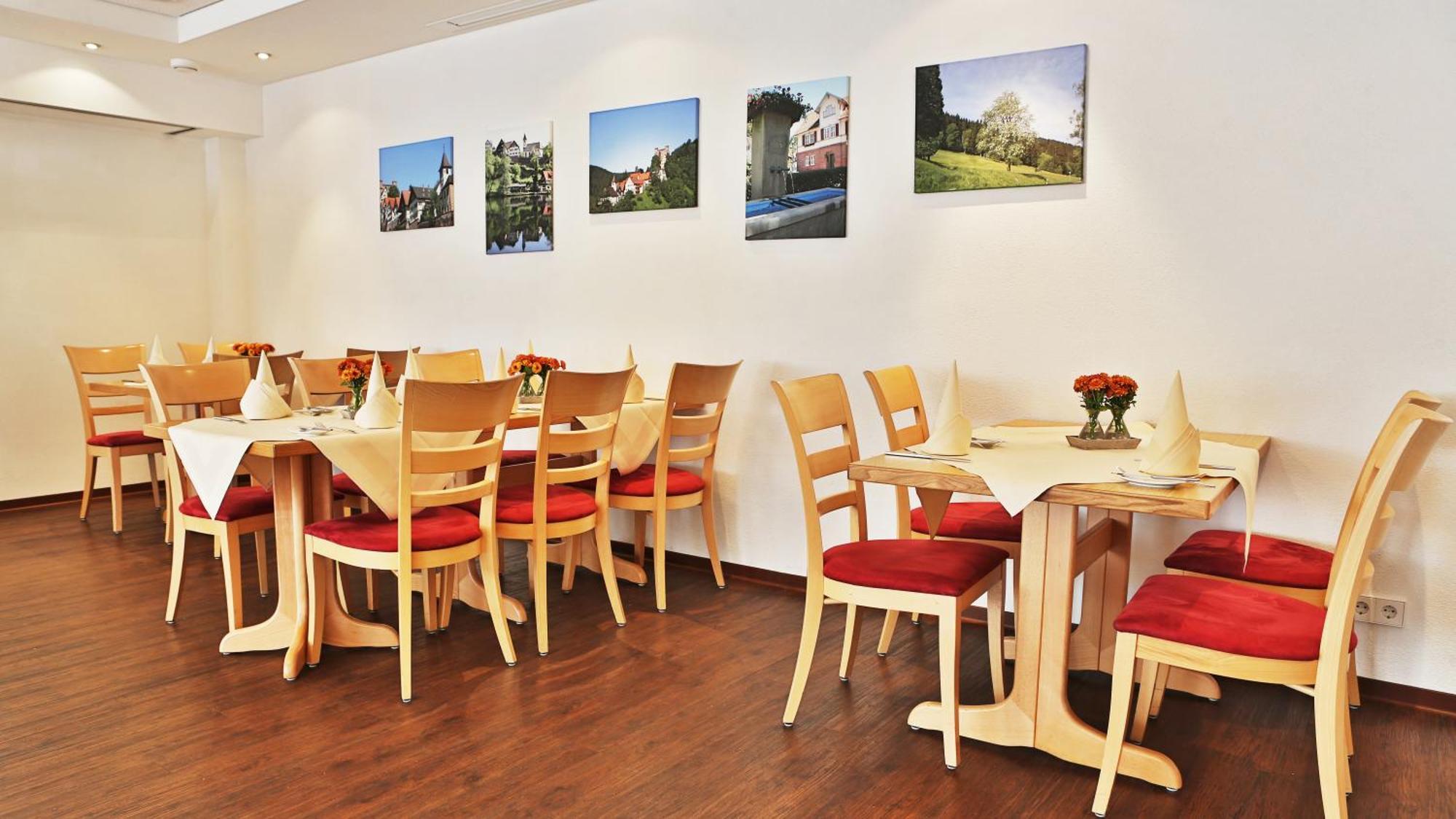 Hotel Roessle Berneck Altensteig Exterior photo